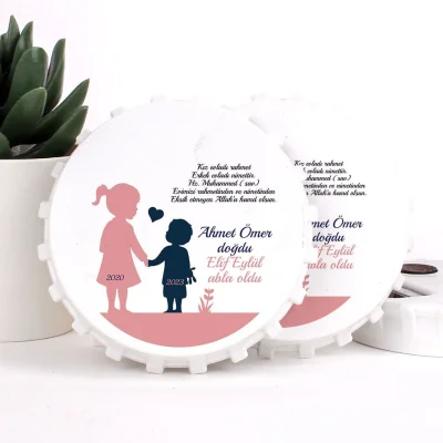 Abla Kardeş Temalı Açacaklı Erkek Bebek Magneti