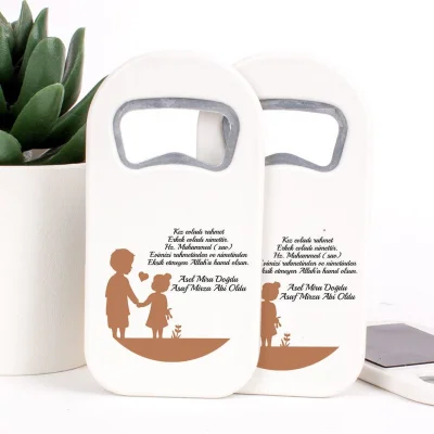 Kardeş Temalı Açacaklı Kız Bebek Magneti