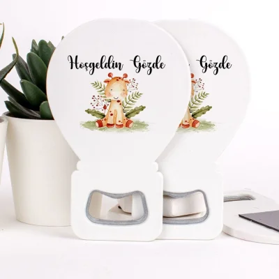 Zürafa Temalı Açacaklı Kız Bebek Magneti